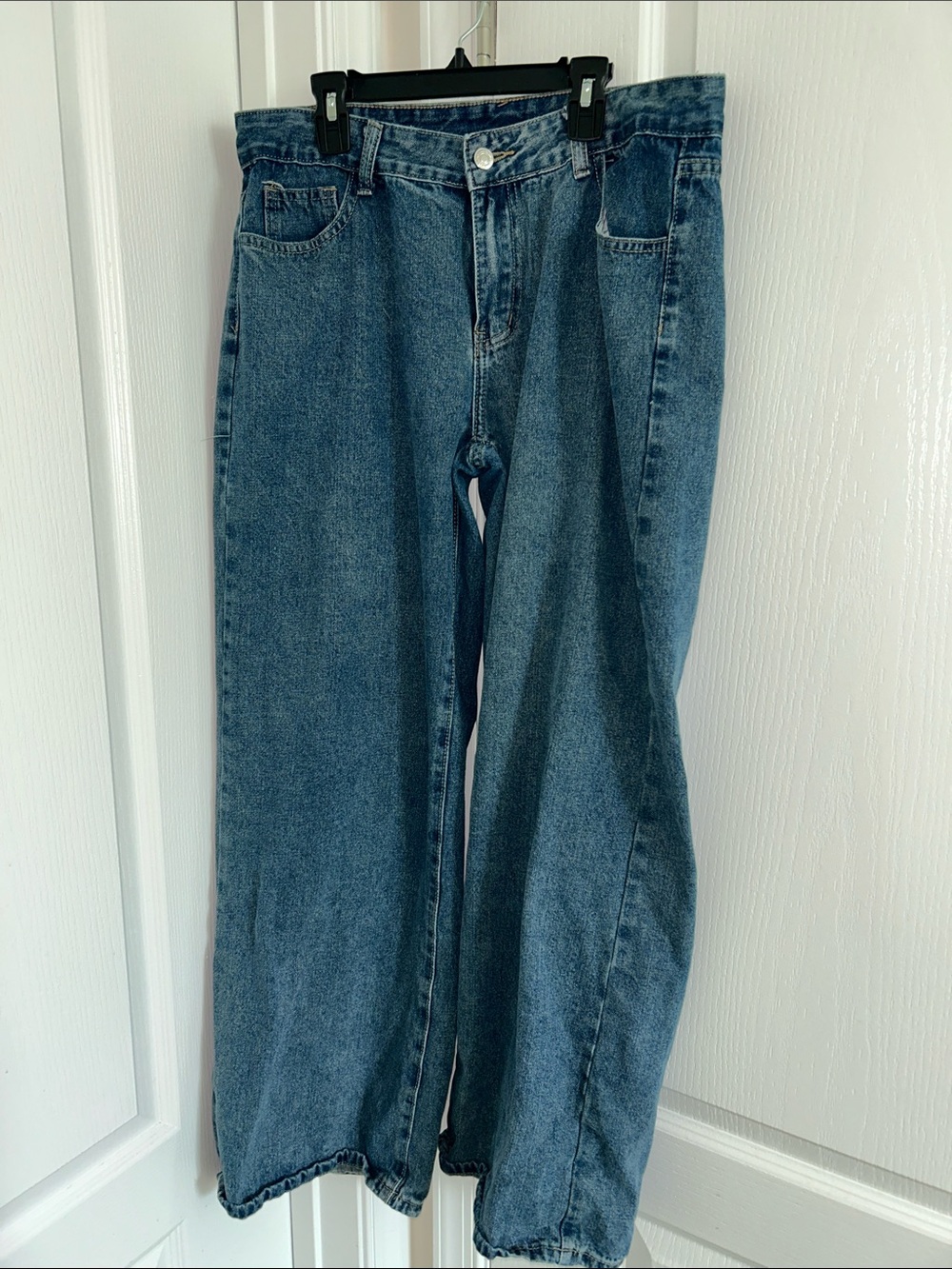 Women's Low-Rise Wide Leg Jeans - Blue